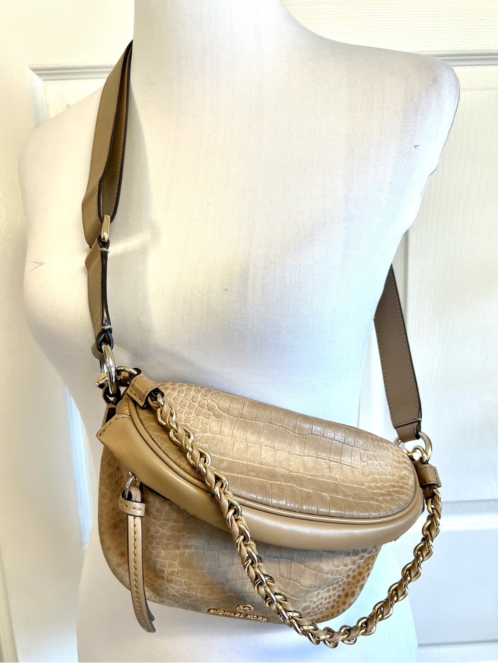 Michael Kors Slater Crocodile Embossed Leather Sling Pack Gold chain Taupe limit